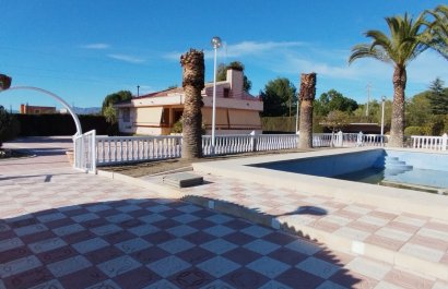 Resale - Villa - Sax