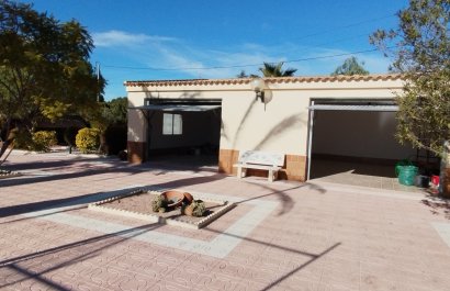 Resale - Villa - Sax