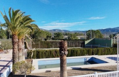 Resale - Villa - Sax