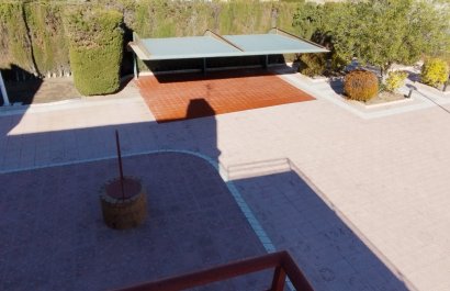 Resale - Villa - Sax