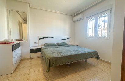 Resale - Townhouse / Duplex / Corner - Torrevieia - Nueva Torrevieja