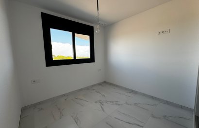 Resale - Apartments - Flats - Punta Prima