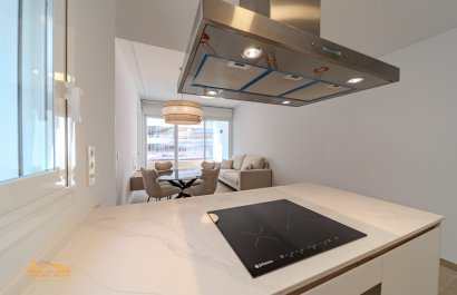 Resale - Apartment / flat - Torrevieia - Playa Los Locos