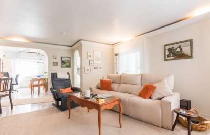 Resale - Villa - Los Alcázares