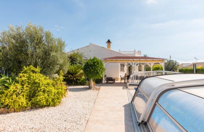Resale - Villa - Los Alcázares