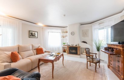 Resale - Villa - Los Alcázares