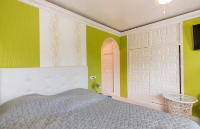 Resale - Villa - Los Alcázares