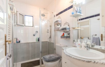 Resale - Villa - Los Alcázares