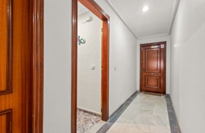 Resale - Apartment / flat - Torrevieia - Playa del Cura