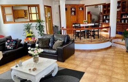 Resale - Villa - Altea - Marina Baja