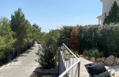 Resale - Villa - Altea - Marina Baja