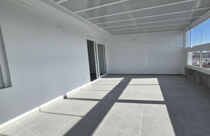 Resale - Apartment / flat - Torrevieia - Playa del Cura