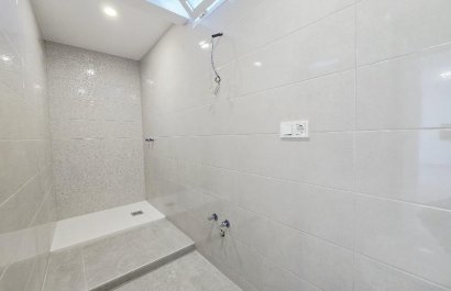 Resale - Apartment / flat - Torrevieia - Playa del Cura