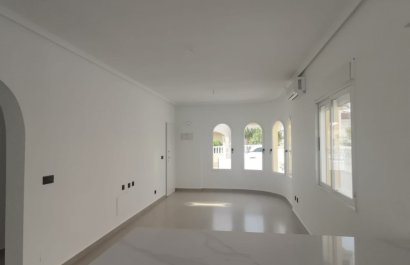 Resale - Villa - Algorfa - Lo Crispin