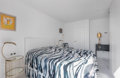 Resale - Villa - San Miguel de Salinas - Mirador De San Miguel