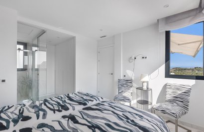 Resale - Villa - San Miguel de Salinas - Mirador De San Miguel