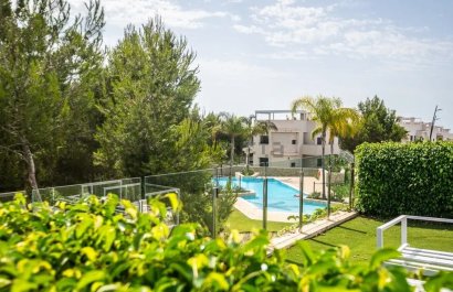Resale - Townhouse / Duplex / Corner - Pilar de la Horadada - Lo Romero Golf