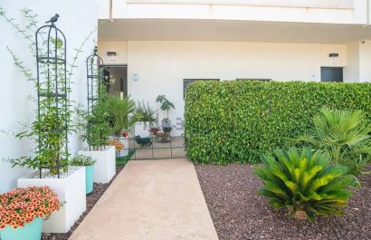 Resale - Townhouse / Duplex / Corner - Pilar de la Horadada - Lo Romero Golf