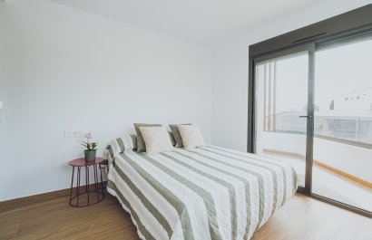 Obra nueva - Apartamento / piso - Redován