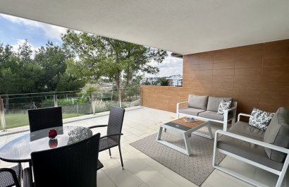 Resale - Apartment / flat - Orihuela Costa - Villamartín