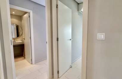 Resale - Apartment / flat - Orihuela Costa - Villamartín