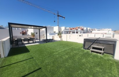 Reventa - Villa - Villamartín
