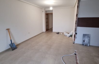 Resale - Apartment / flat - Torrevieia - Torrevieja