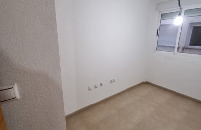 Resale - Apartment / flat - Torrevieia - Torrevieja