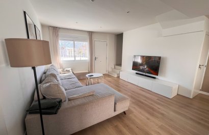 Resale - Villa - Torrevieia - Torrevieja