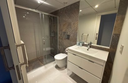 Resale - Villa - Torrevieia - Torrevieja