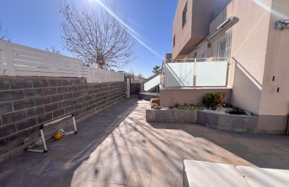 Resale - Villa - Torrevieia - Torrevieja