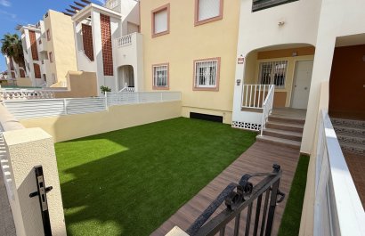Herverkoop - Townhouse / Duplex / Corner - Orihuela Costa - Cabo Roig