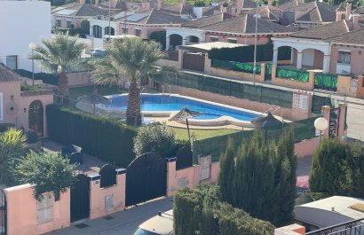 Resale - Townhouse / Duplex / Corner - Los Montesinos - La Herrada