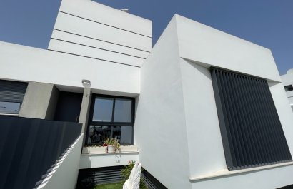 Resale - Townhouse / Duplex / Corner - Dolores - Alicante