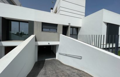 Resale - Townhouse / Duplex / Corner - Dolores - Alicante