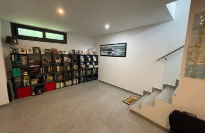 Resale - Townhouse / Duplex / Corner - Dolores - Alicante