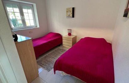 Resale - Apartment / flat - Guardamar del Segura - Valencia
