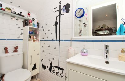 Resale - Townhouse / Duplex / Corner - Villamartín - PAU 8