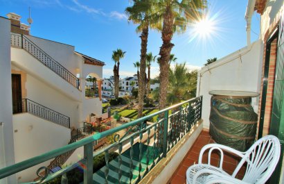 Resale - Townhouse / Duplex / Corner - Villamartín - PAU 8