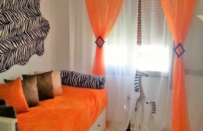 Resale - Townhouse / Duplex / Corner - Villamartín - PAU 8