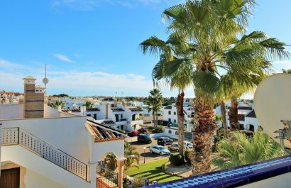 Resale - Townhouse / Duplex / Corner - Villamartín - PAU 8