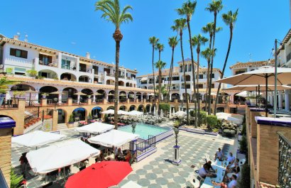 Resale - Townhouse / Duplex / Corner - Villamartín - PAU 8