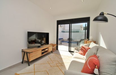 Reventa - Townhouse / Duplex - Pilar de la Horadada