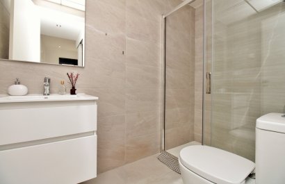 Reventa - Townhouse / Duplex - Pilar de la Horadada