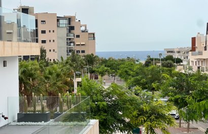 Resale - Villa - Mil Palmeras - Costa Blanca