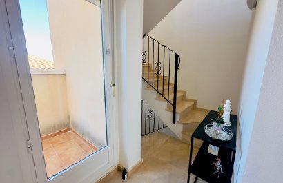 Resale - Townhouse / Duplex / Corner - San Miguel de Salinas - Ciudad de las comunicaciones