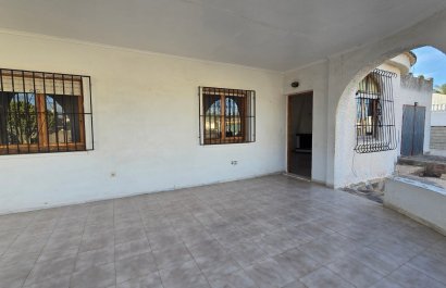 Reventa - Villa - Torrevieia - El Chaparral