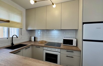 Resale - Townhouse / Duplex / Corner - Orihuela Costa - Villamartín