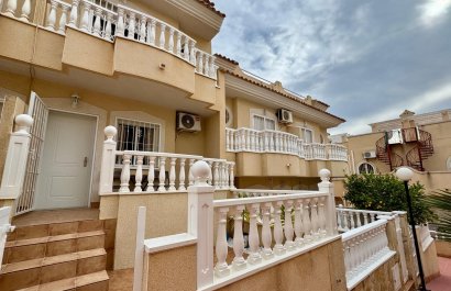 Resale - Townhouse / Duplex / Corner - Orihuela Costa - Villamartín