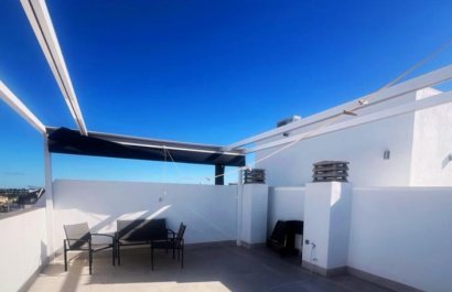 Resale - Apartment / flat - Pilar de la Horadada - Torre de la Horadada